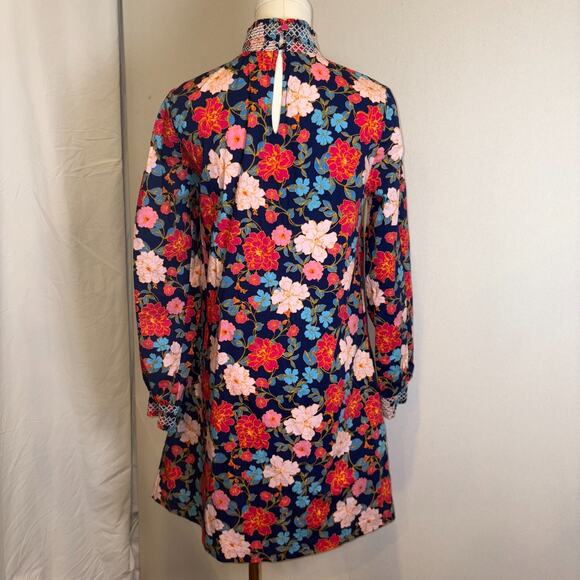 Draper James/Lindsay Mini Shift/Stretch Poplin/Size Extra Small/Blooming Peony - Picture 5 of 5